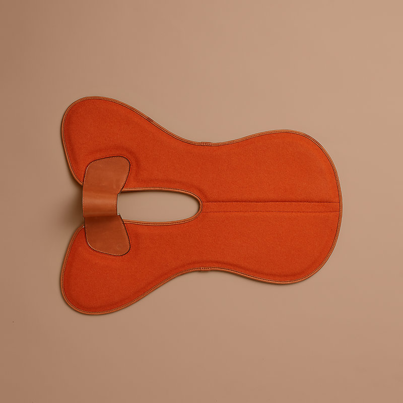 Equi'libre back shock absorbing pad | Hermès USA Equi'libre back shock absorbing pad | Hermès USA